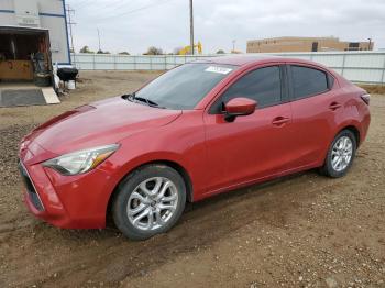  Salvage Toyota Yaris