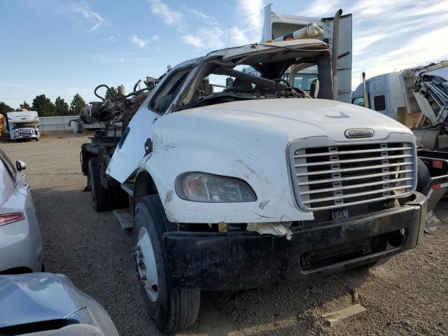  Salvage Freightliner M2 106 Med