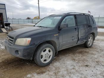  Salvage Toyota Highlander