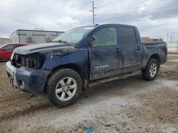  Salvage Nissan Titan