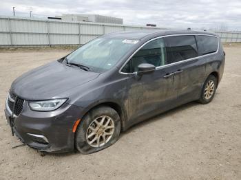 Salvage Chrysler Pacifica