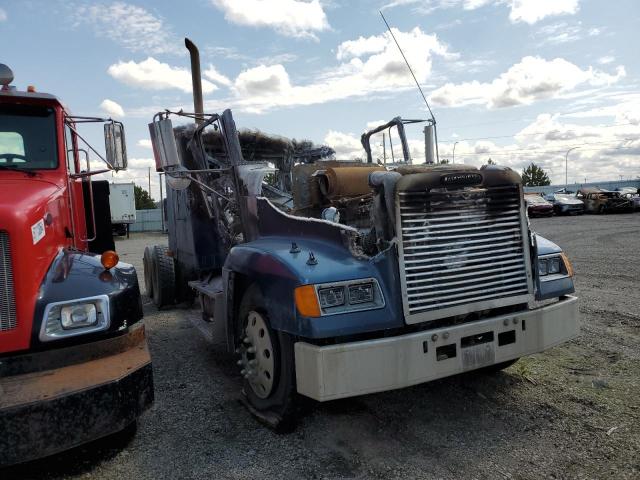  Salvage Freightliner Fld120