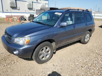  Salvage Toyota Highlander