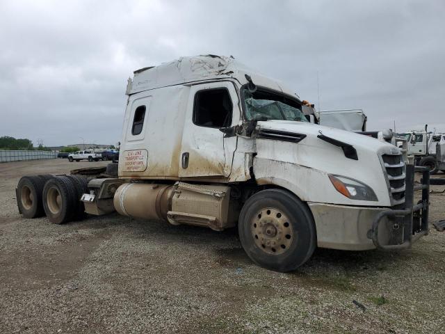  Salvage Freightliner Cascadia