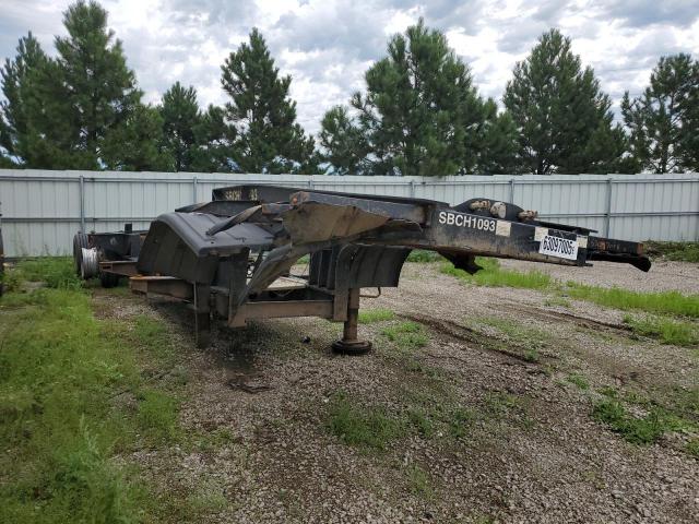  Salvage Prat Trailer