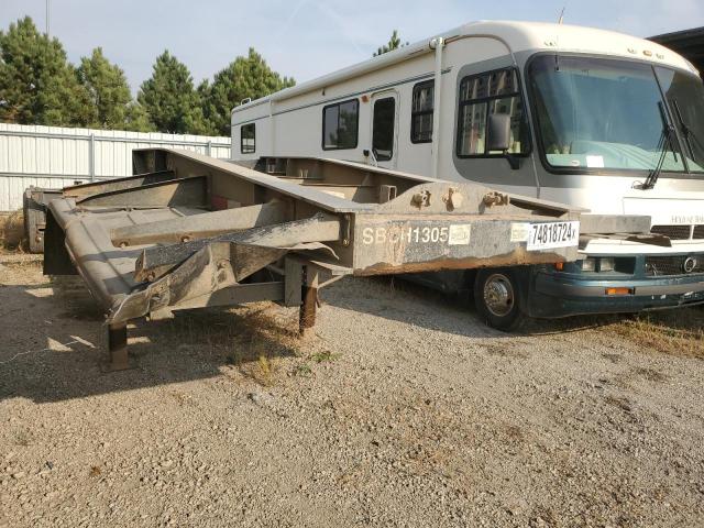  Salvage Prat Trailer