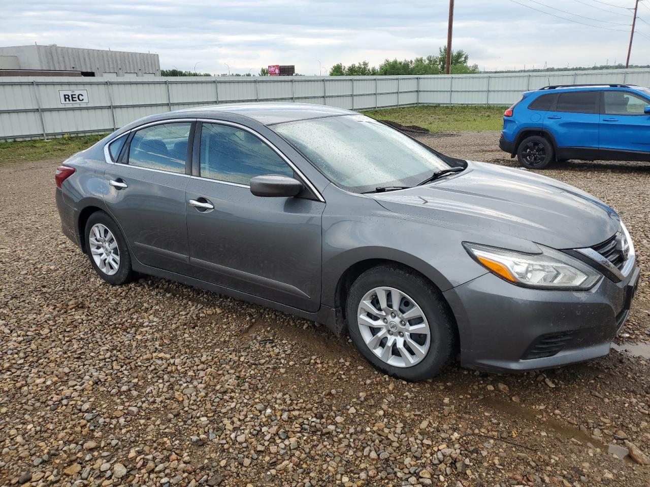 Nissan Altima 2.5 Image 7