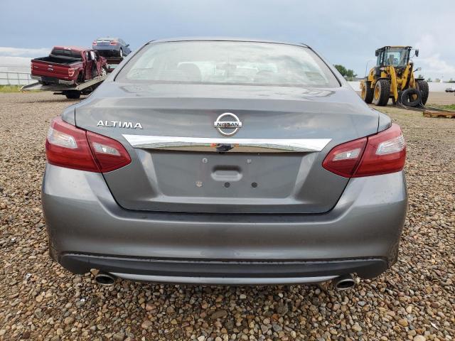 Nissan Altima 2.5 Image 2