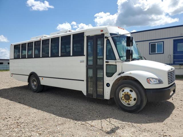  Salvage Freightliner Chassis B2