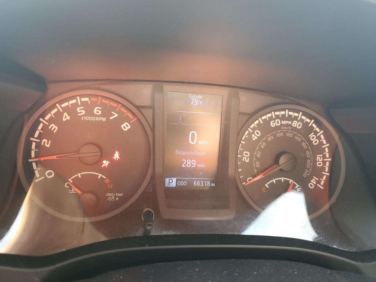 Toyota Tacoma Double Cab Image 5