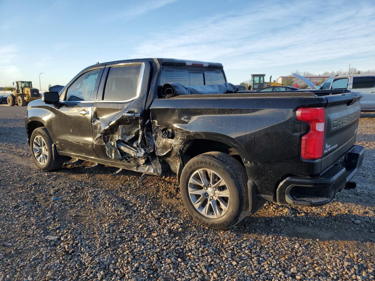 Chevrolet Silverado 1500 K1500 High Country Image 4