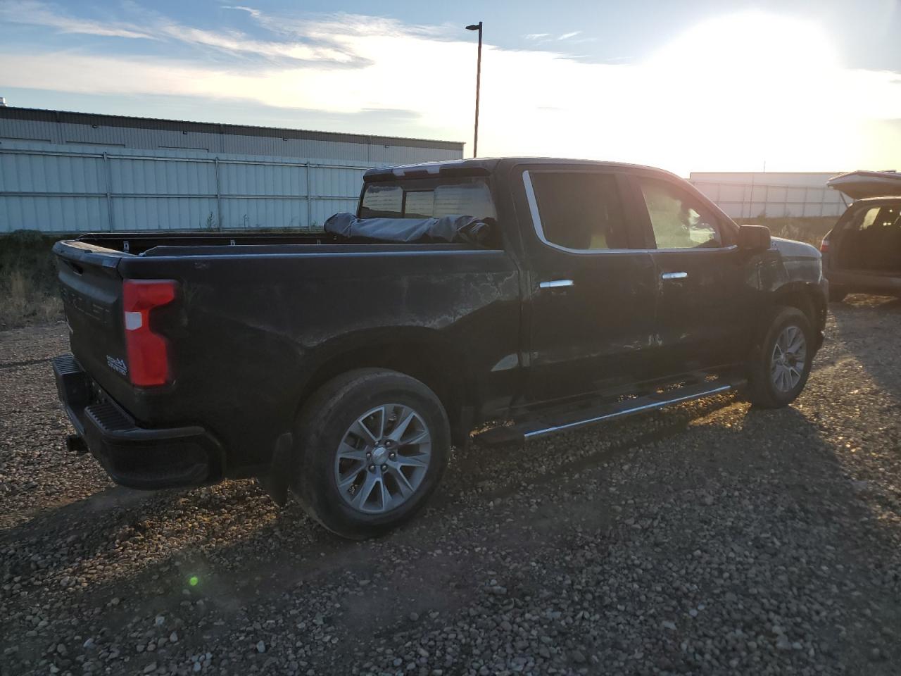 Chevrolet Silverado 1500 K1500 High Country Image 2