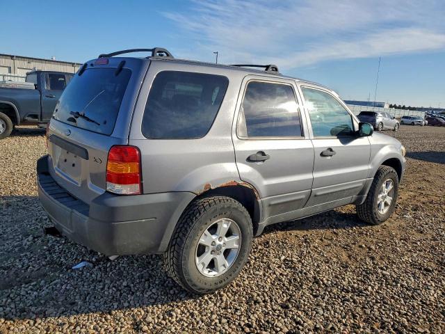 Ford Escape Xlt Image 12