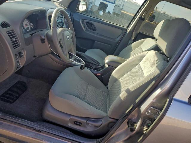 Ford Escape Xlt Image 7