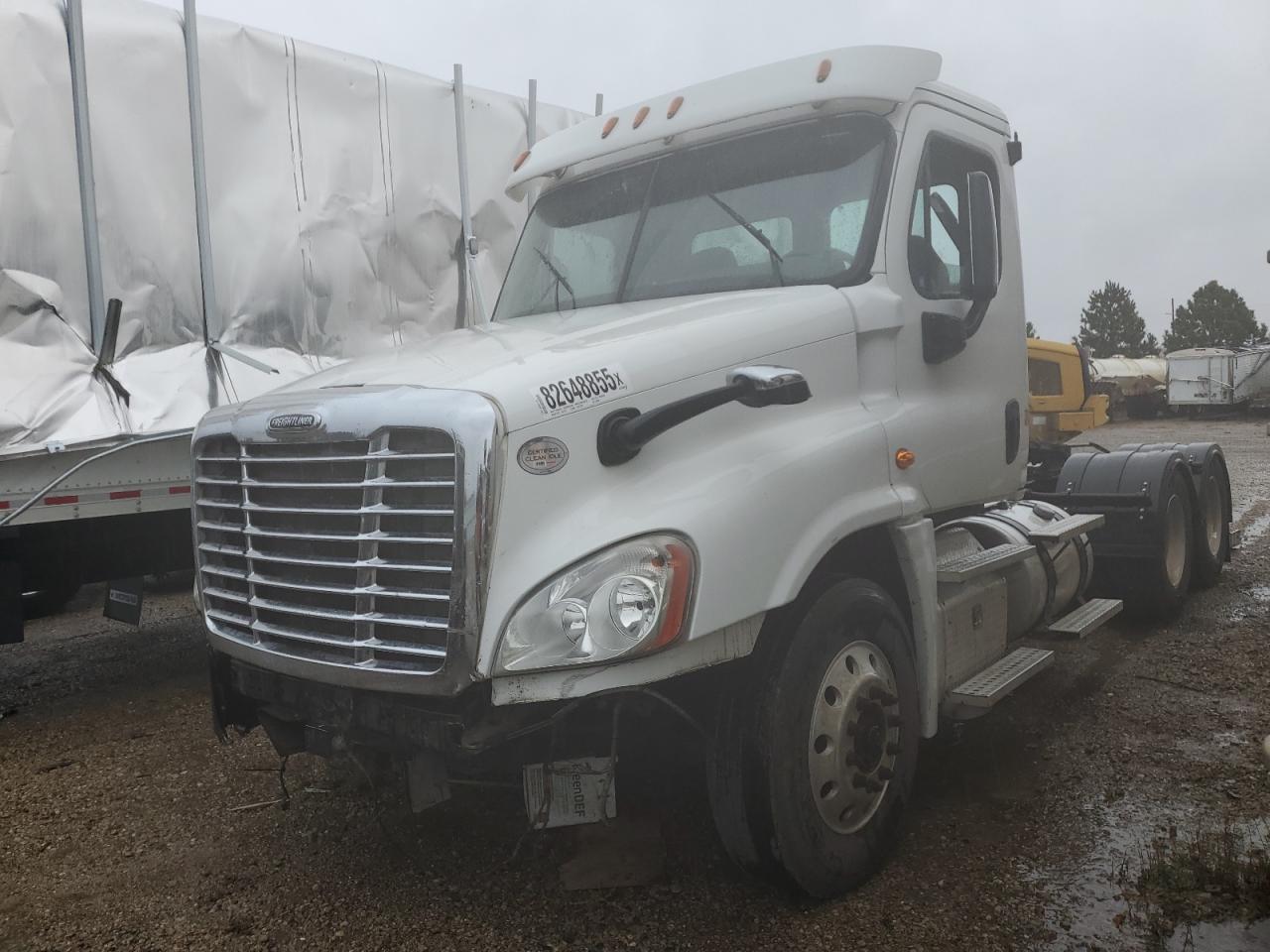 Freightliner Cascadia 1 Image 2