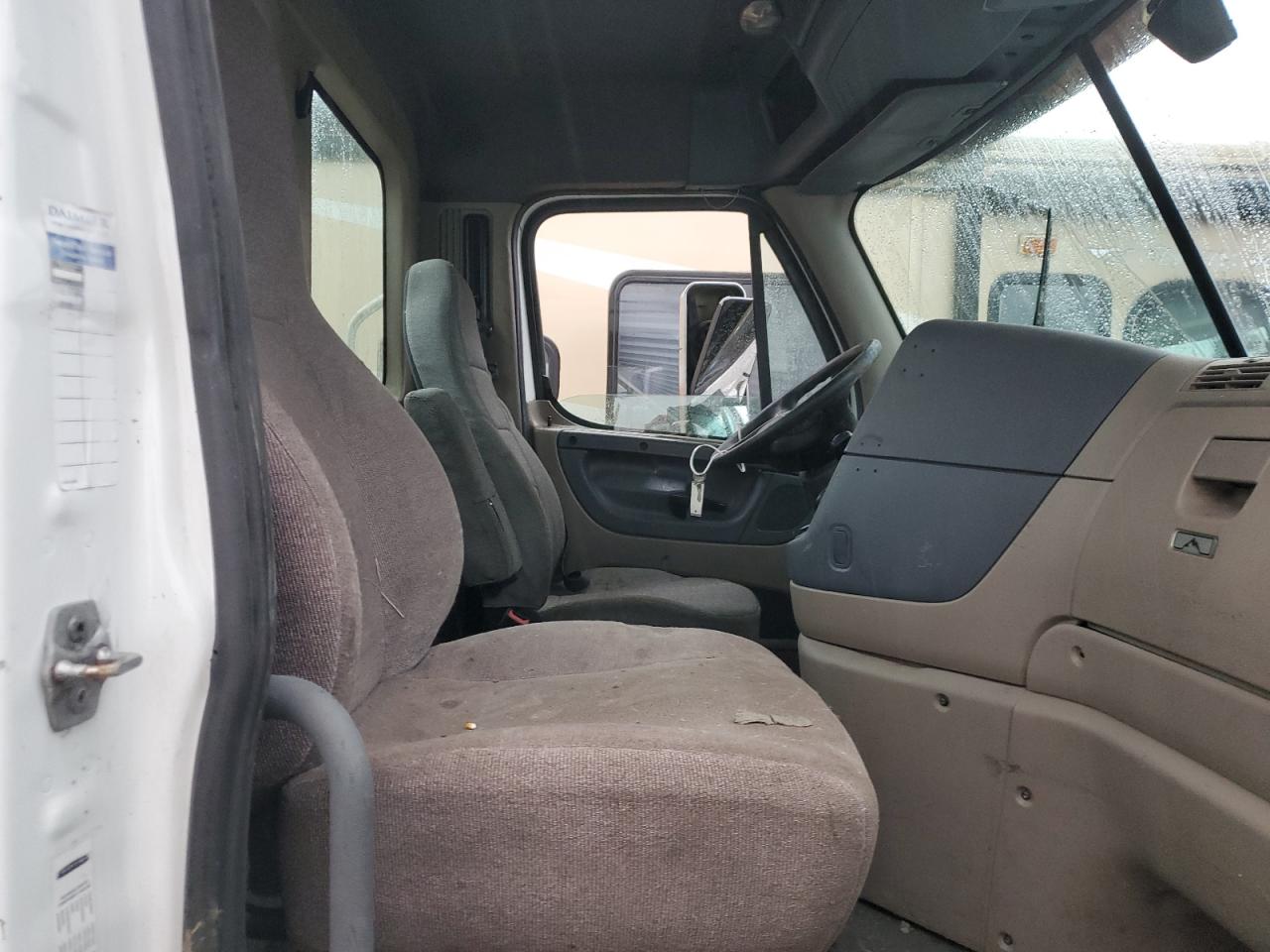 Freightliner Cascadia 1 Image 10