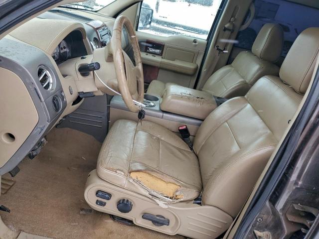 Ford F-150 Supercrew Image 11