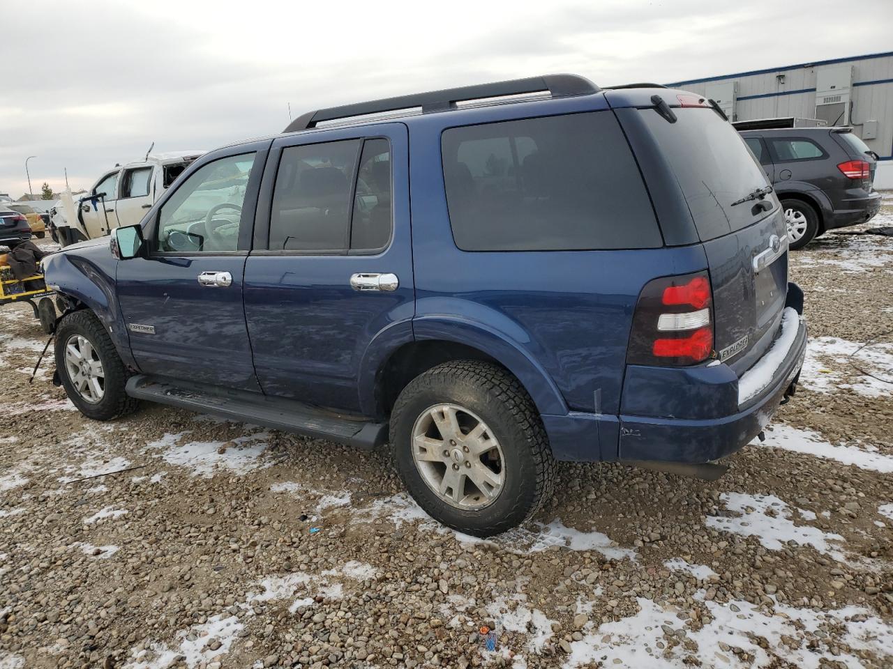 Ford Explorer Xlt Image 3