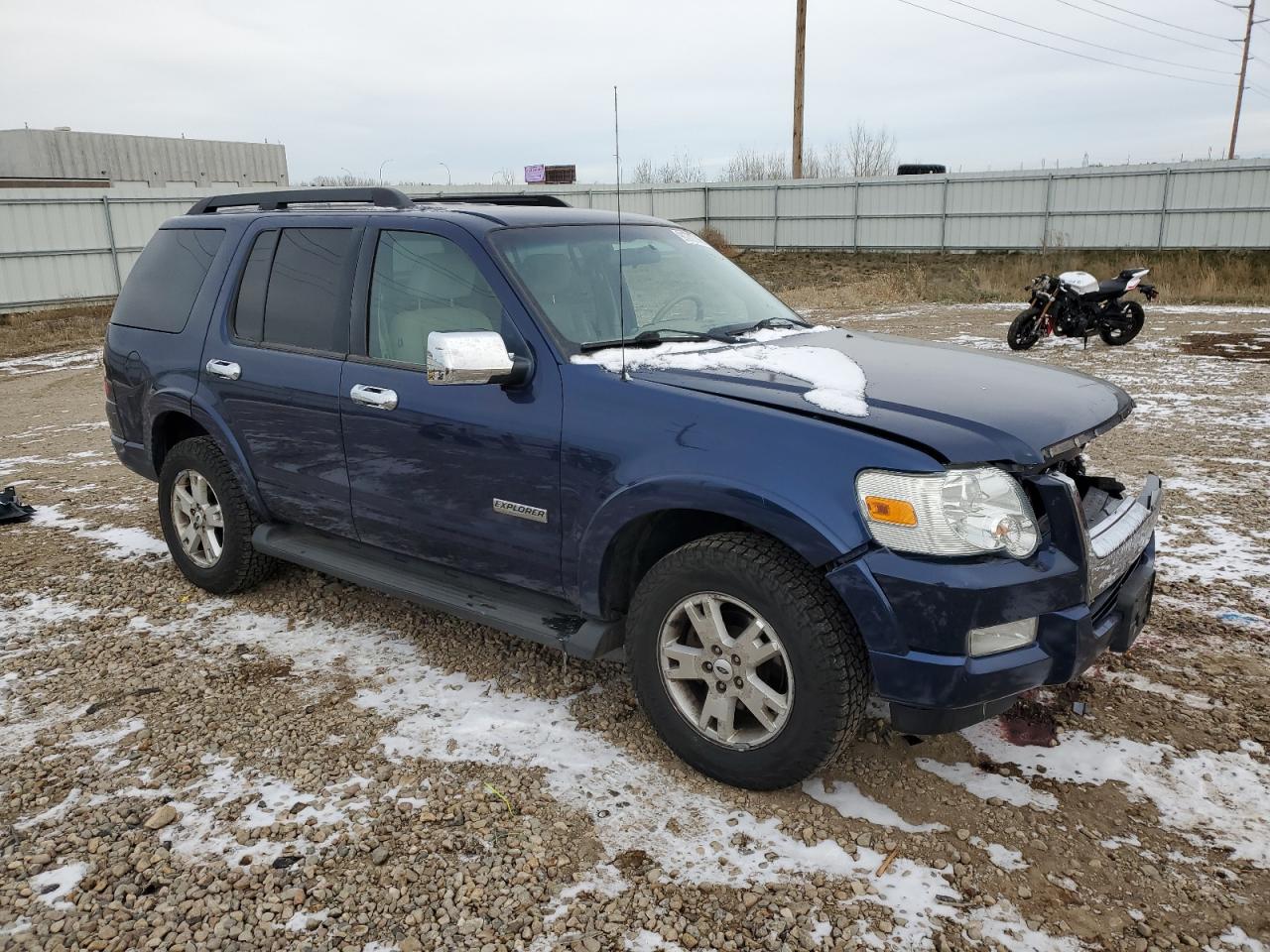 Ford Explorer Xlt Image 10