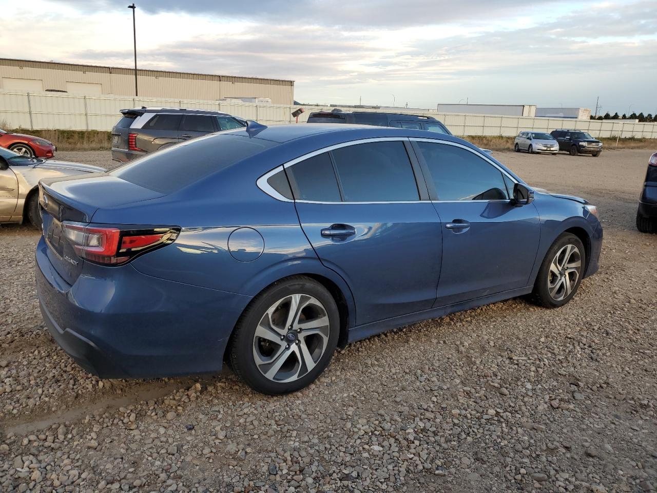 Subaru Legacy Limited Image 9