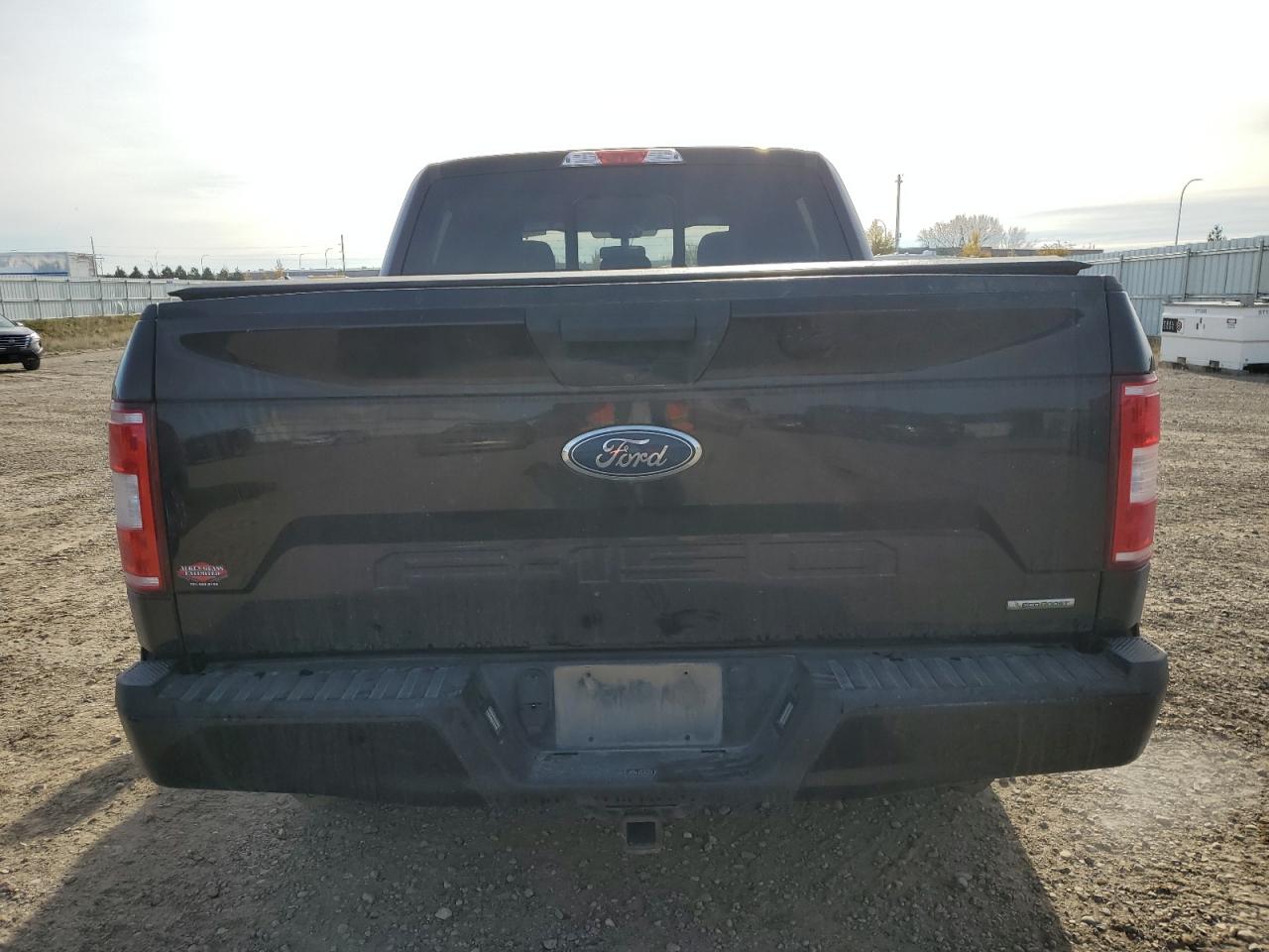 Ford F-150 Supercrew Image 5