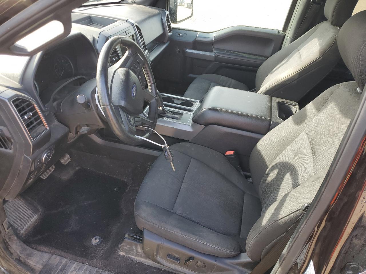 Ford F-150 Supercrew Image 3