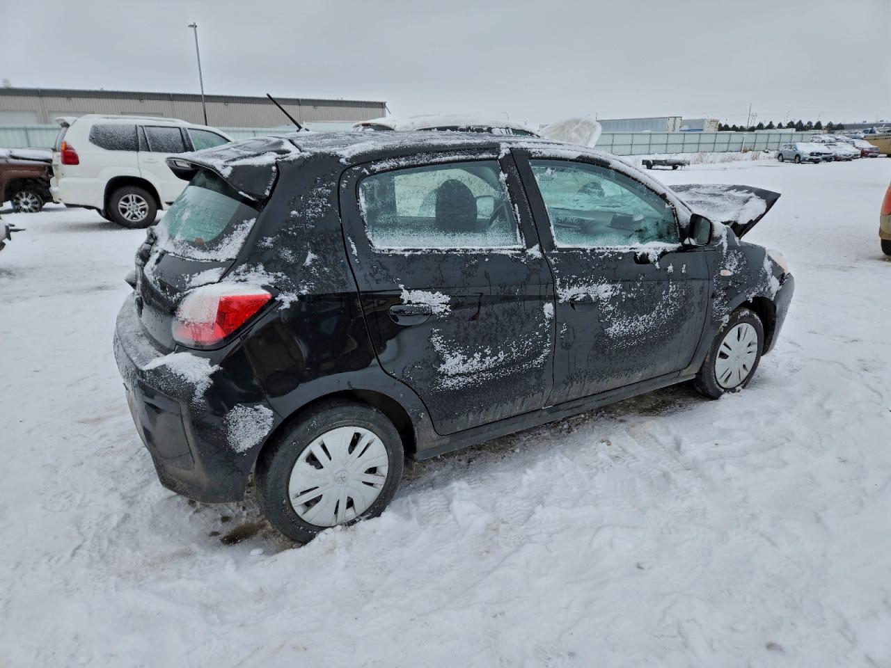 Mitsubishi Mirage Es Image 4