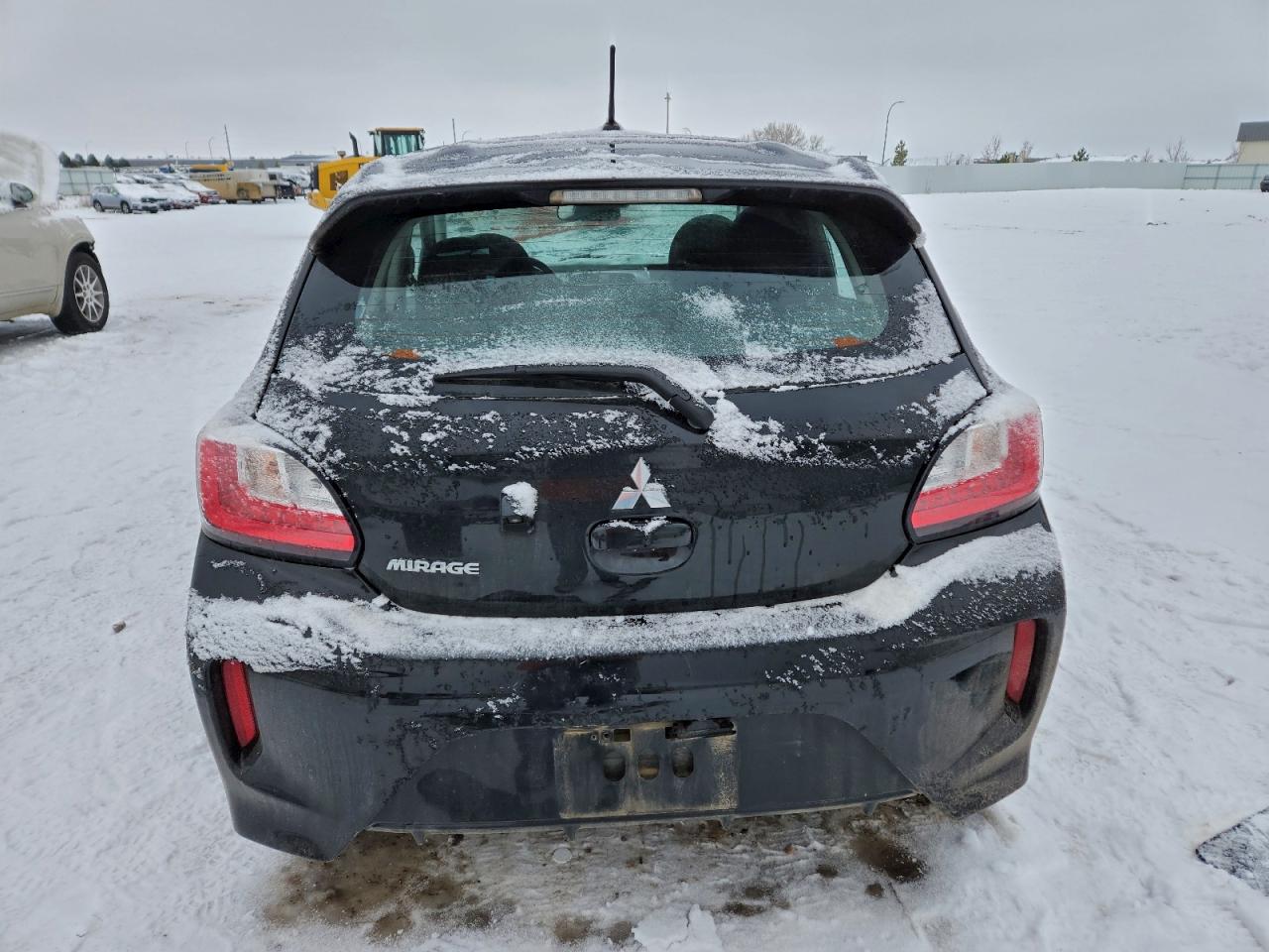 Mitsubishi Mirage Es Image 7