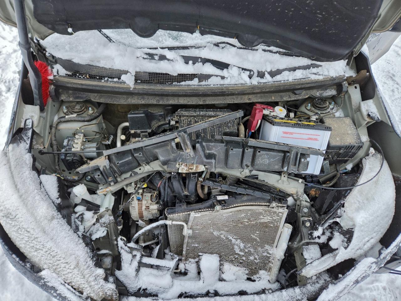 Mitsubishi Mirage Es Image 6