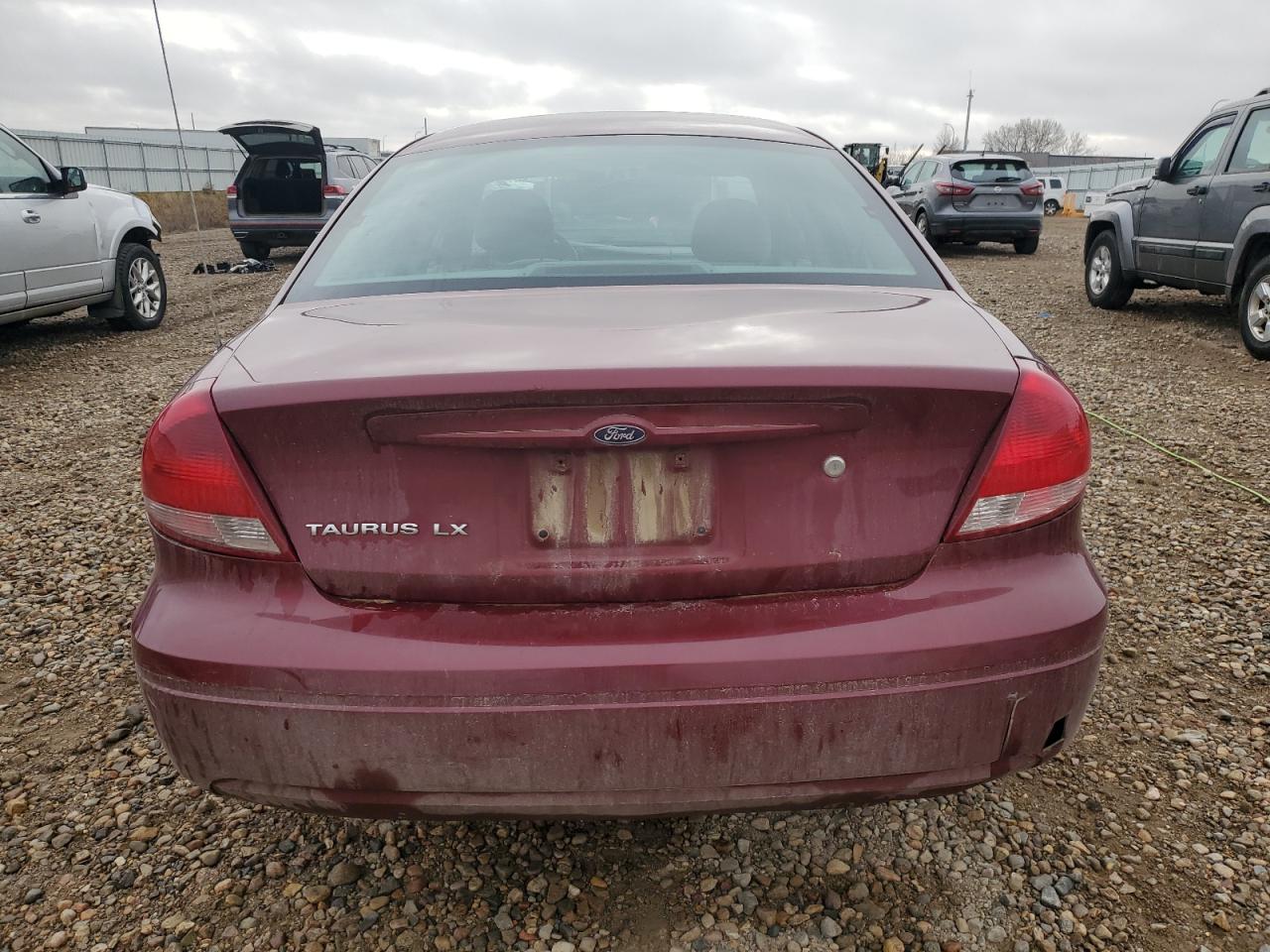 Ford Taurus Lx Image 5