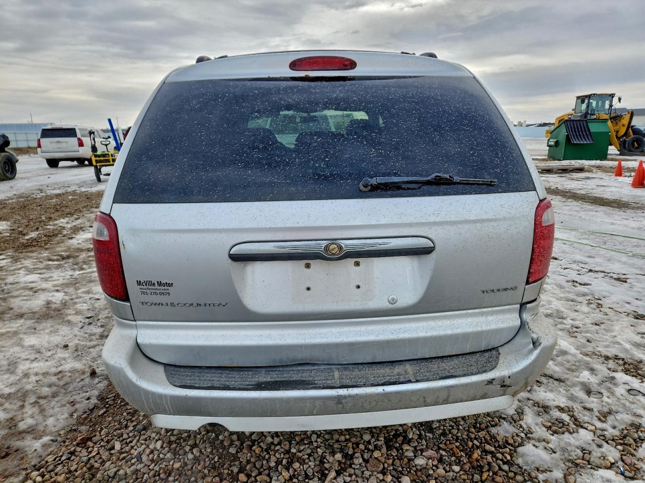 Chrysler Minivan Touring Image 13