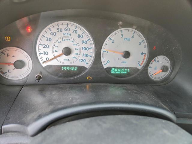 Chrysler Minivan Touring Image 11