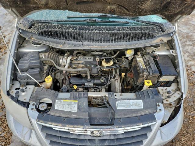 Chrysler Minivan Touring Image 8