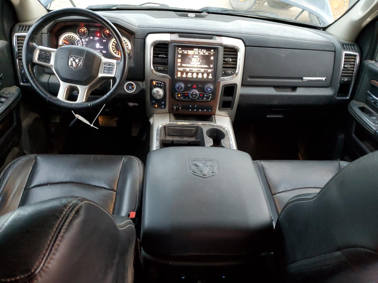 Ram 1500 Laramie Image 5