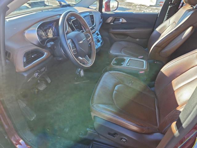 Chrysler Pacifica Limited Image 4