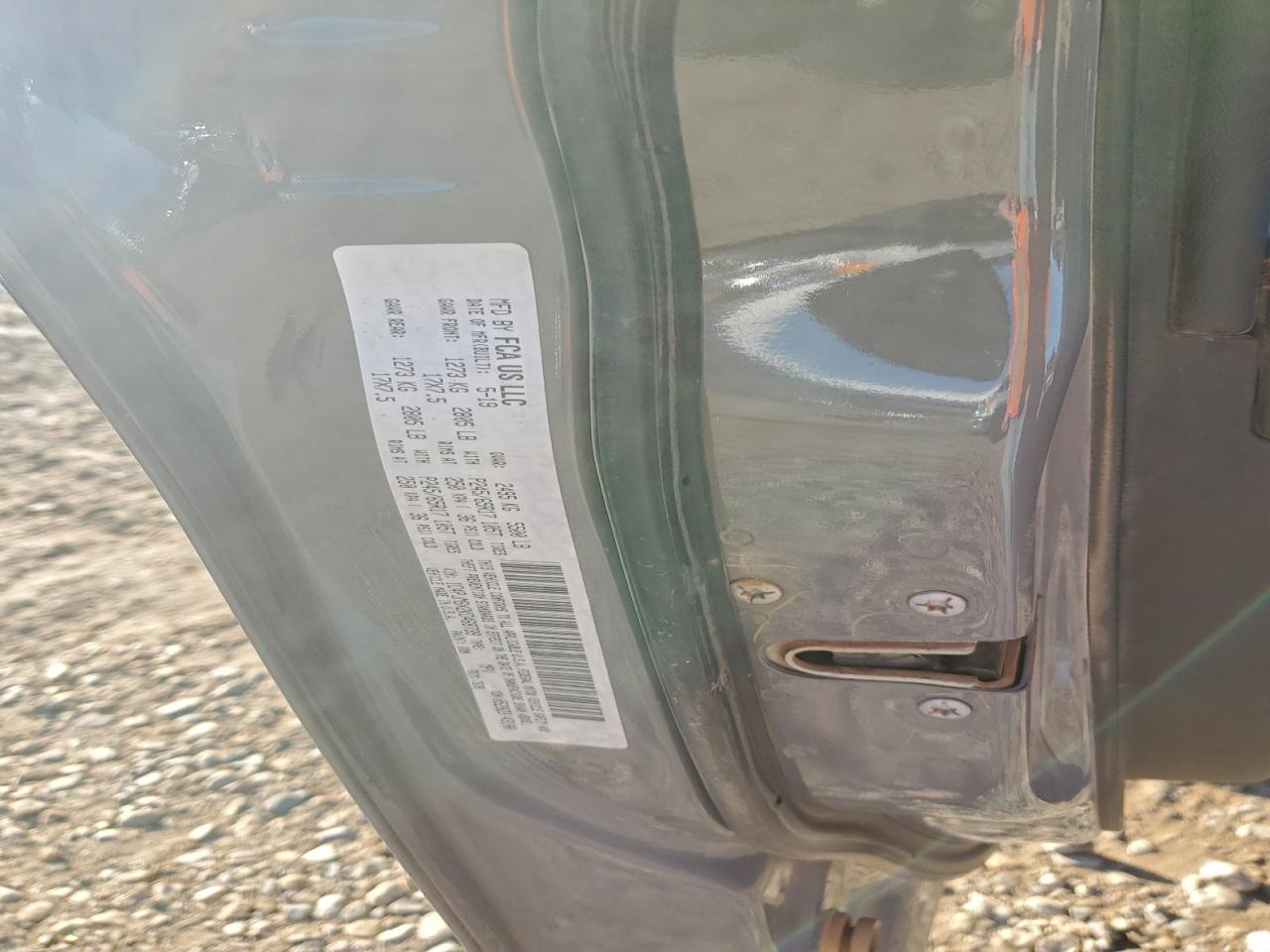 Jeep Cherokee Trailhawk Image 8