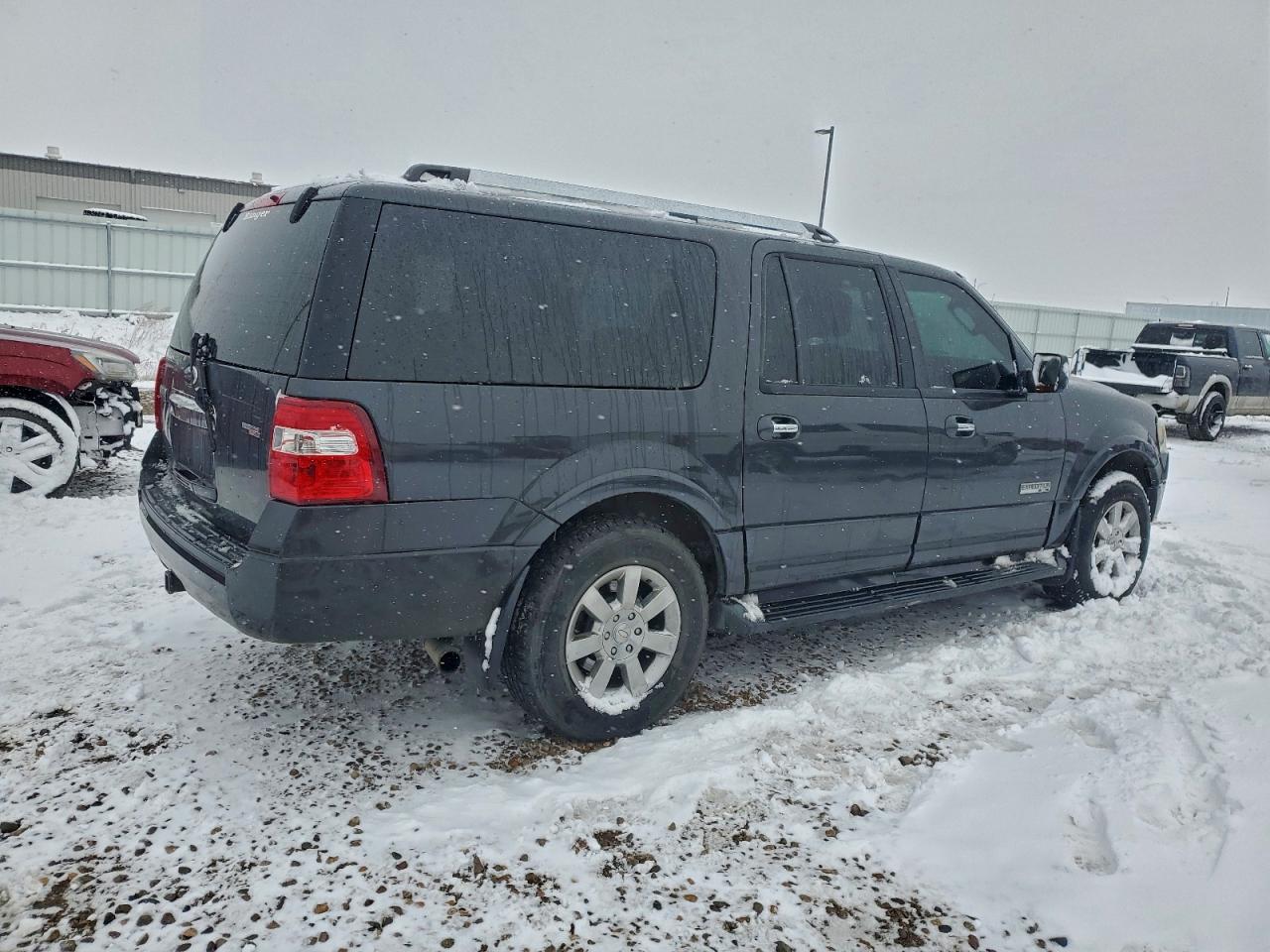 Ford Expedition El Limited Image 8