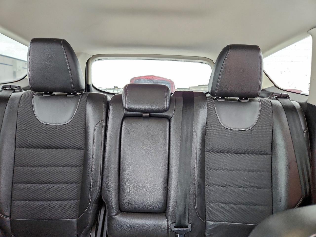 Ford Escape Se Image 4