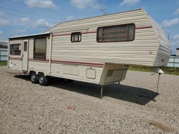  Salvage Nuwa 5thwheel