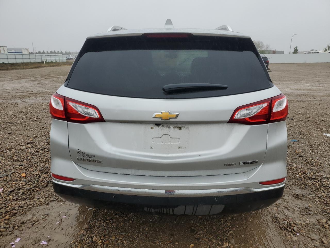 Chevrolet Equinox Premier Image 9
