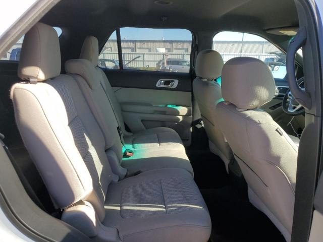 Ford Explorer Xlt Image 10