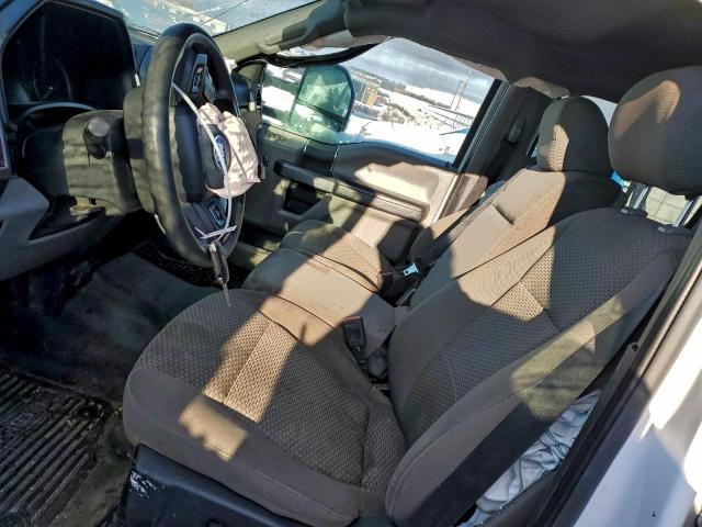 Ford F-350 Super Duty Image 9