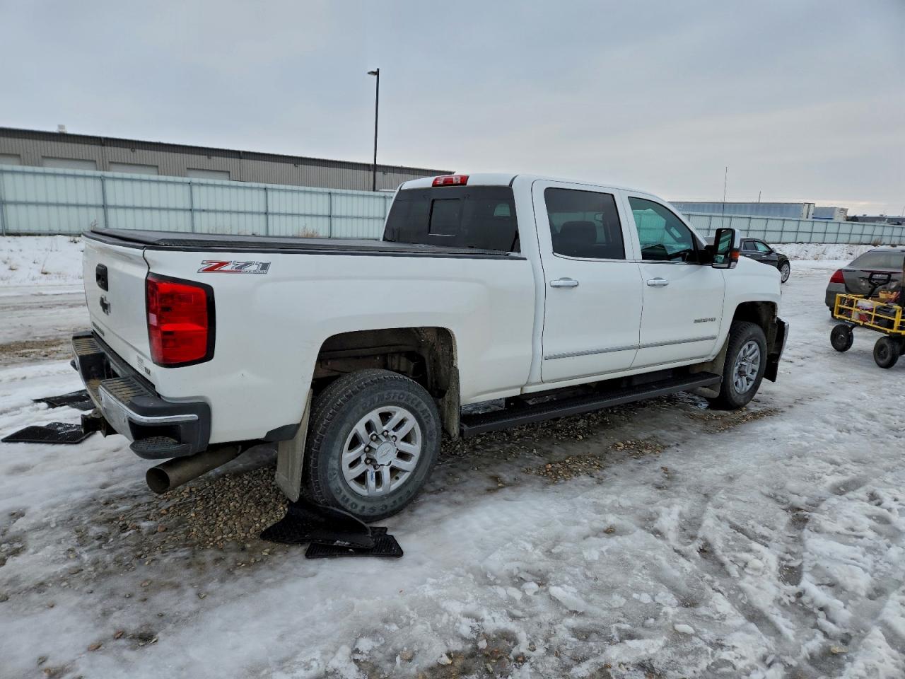 Chevrolet Silverado K3500 Ltz Image 6