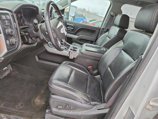 Chevrolet Silverado K3500 Ltz Image 3