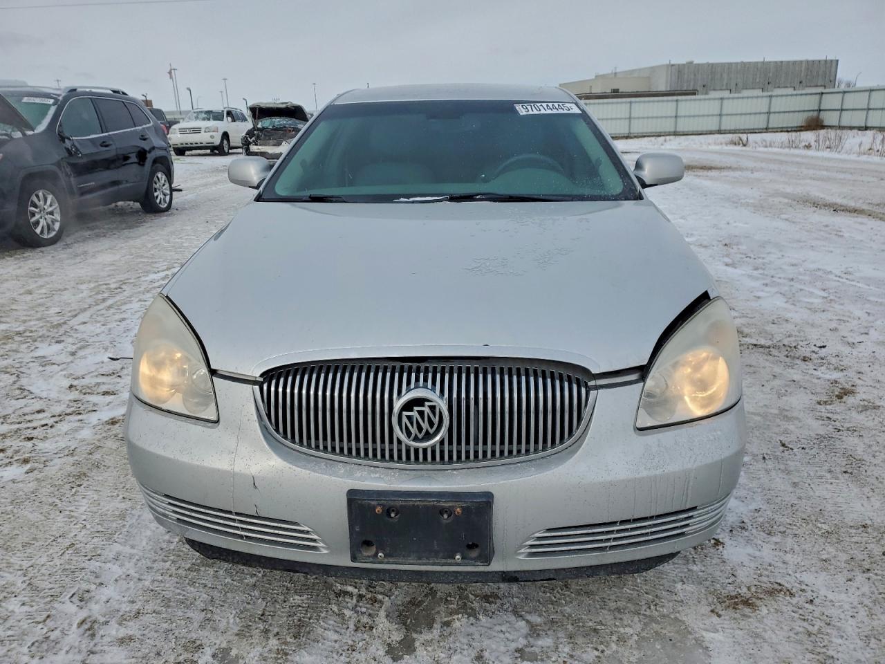 Buick Lucerne Cxl Image 10