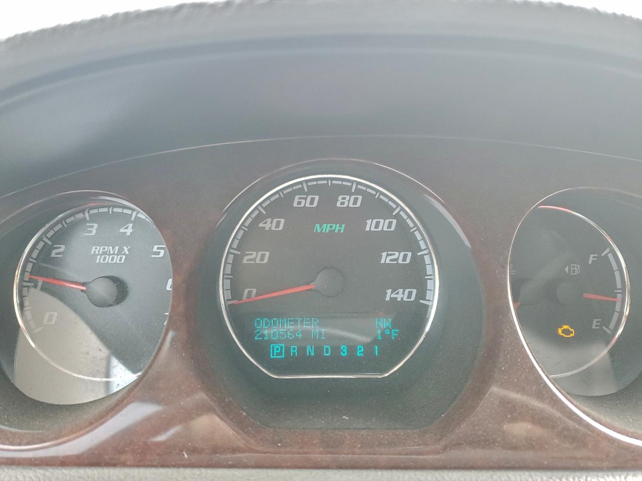 Buick Lucerne Cxl Image 5