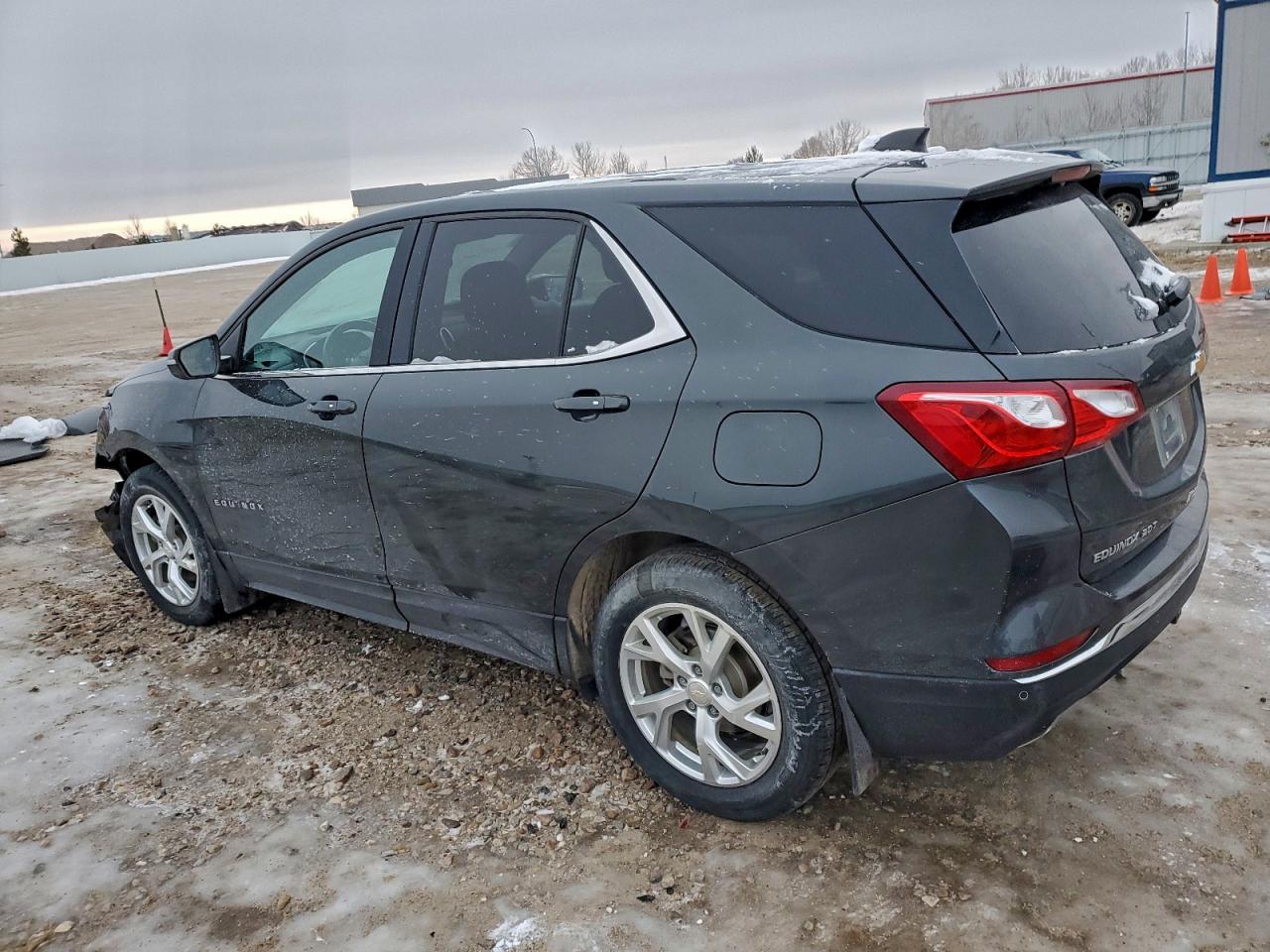 Chevrolet Equinox Lt Image 2