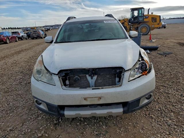 Subaru Outback 2.5i Premium Image 2