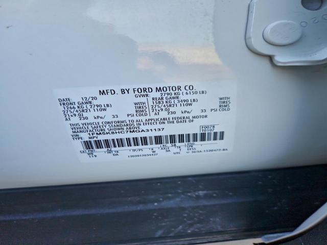 Ford Explorer Platinum Image 9