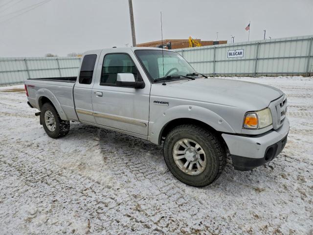 Ford Ranger Super Cab Image 2